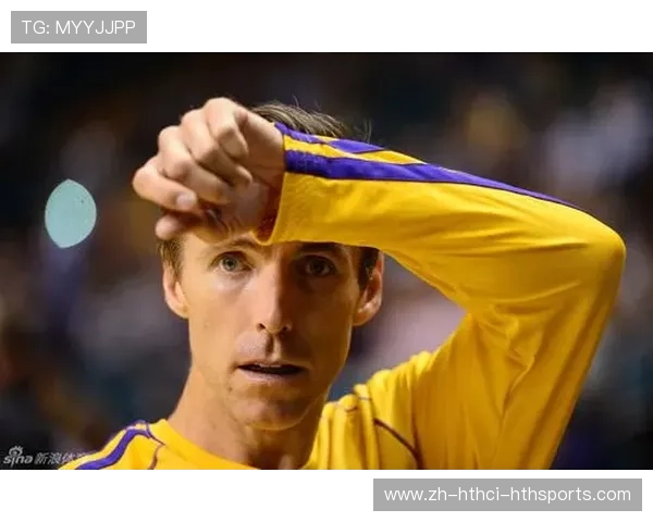 纳什NBA生涯:传奇控卫的篮球智慧 纳什NBA生涯:传奇控卫的篮球智慧